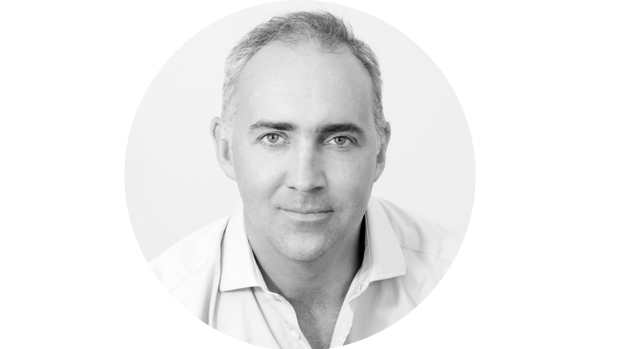 Circular Headshot (6)